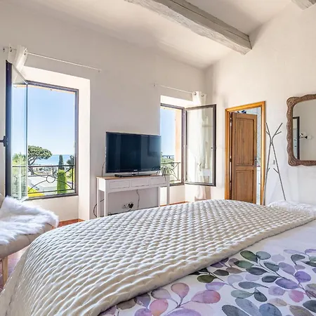 Villa Flore - Panoramic Sea View By Halldis
