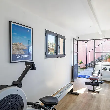 Flore - Panoramic Sea View By Halldis فيلة