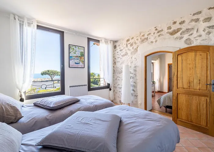 Villa Flore - Panoramic Sea View By Halldis